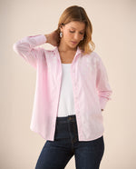 Camisa con apliques de flores para mujer - Rosa
