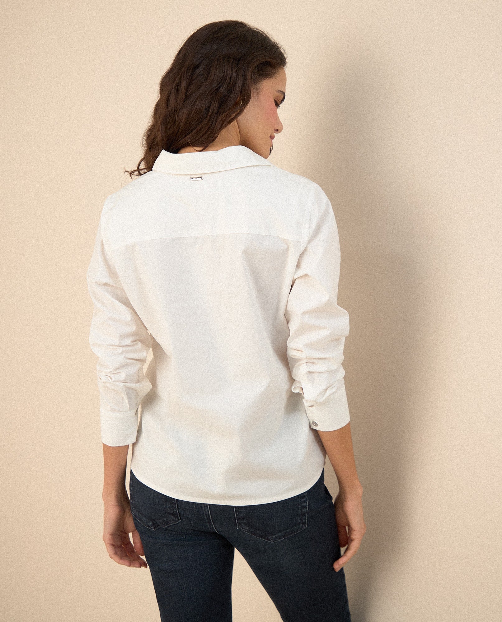 Camisa de diseño abierto para mujer - Crudo 34_615F341_CRU110605_4