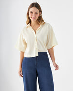 Camisa de cuello clásico para mujer - Amarillo
