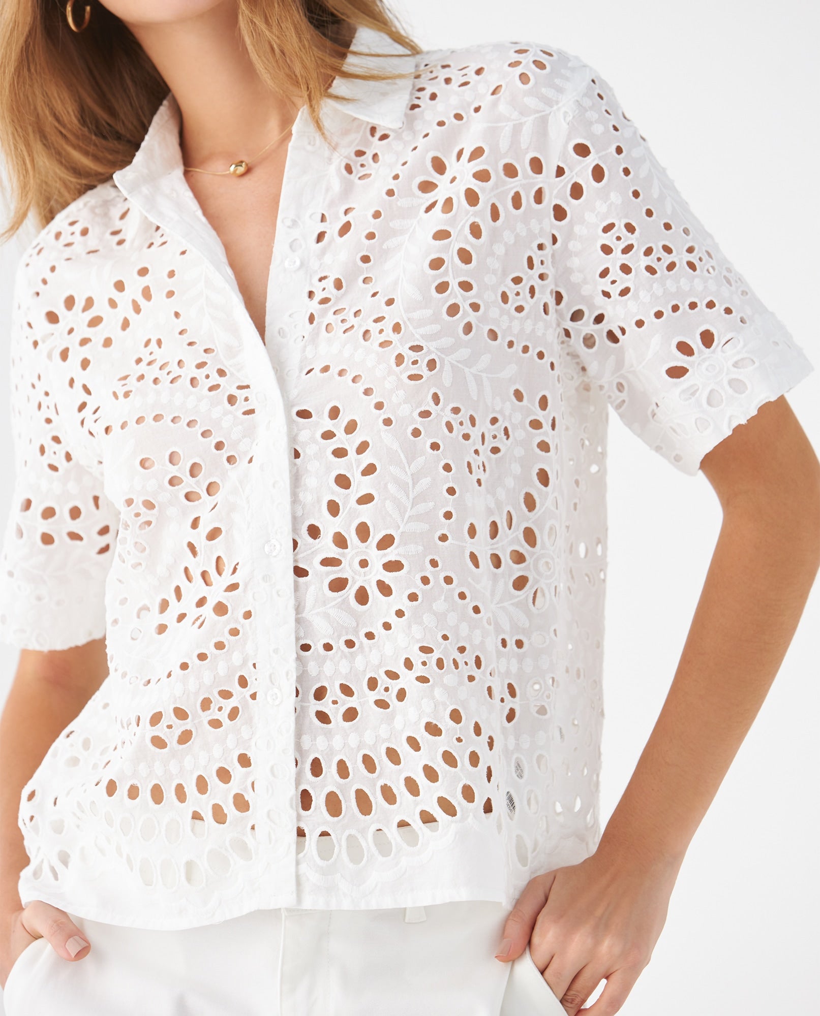 Camisa de diseño abierto para mujer - Crudo 34_619F077_CRU110602_3