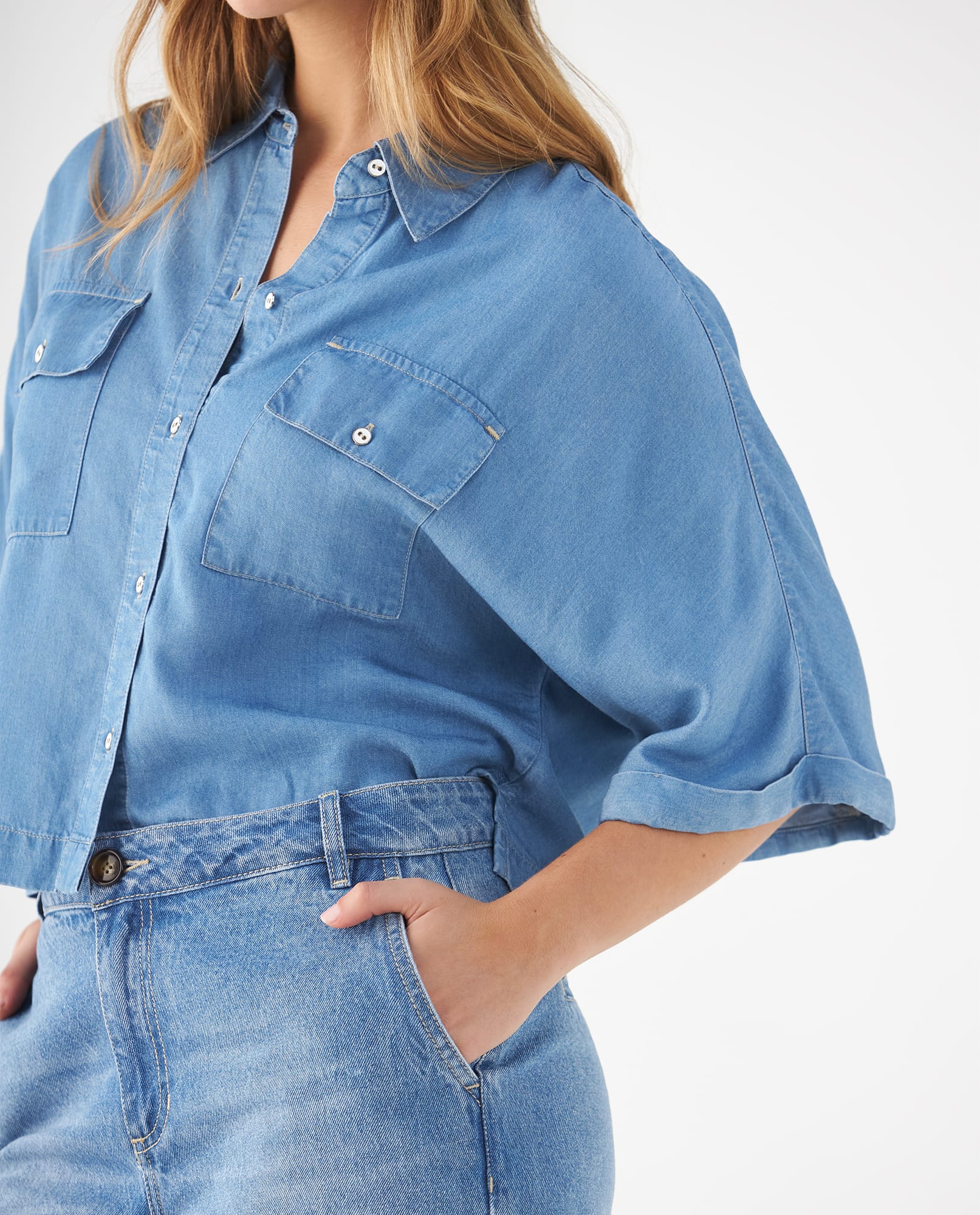 Camisa con bolsillos de tapa para mujer - Azul 34_619F090_AZU114604_3