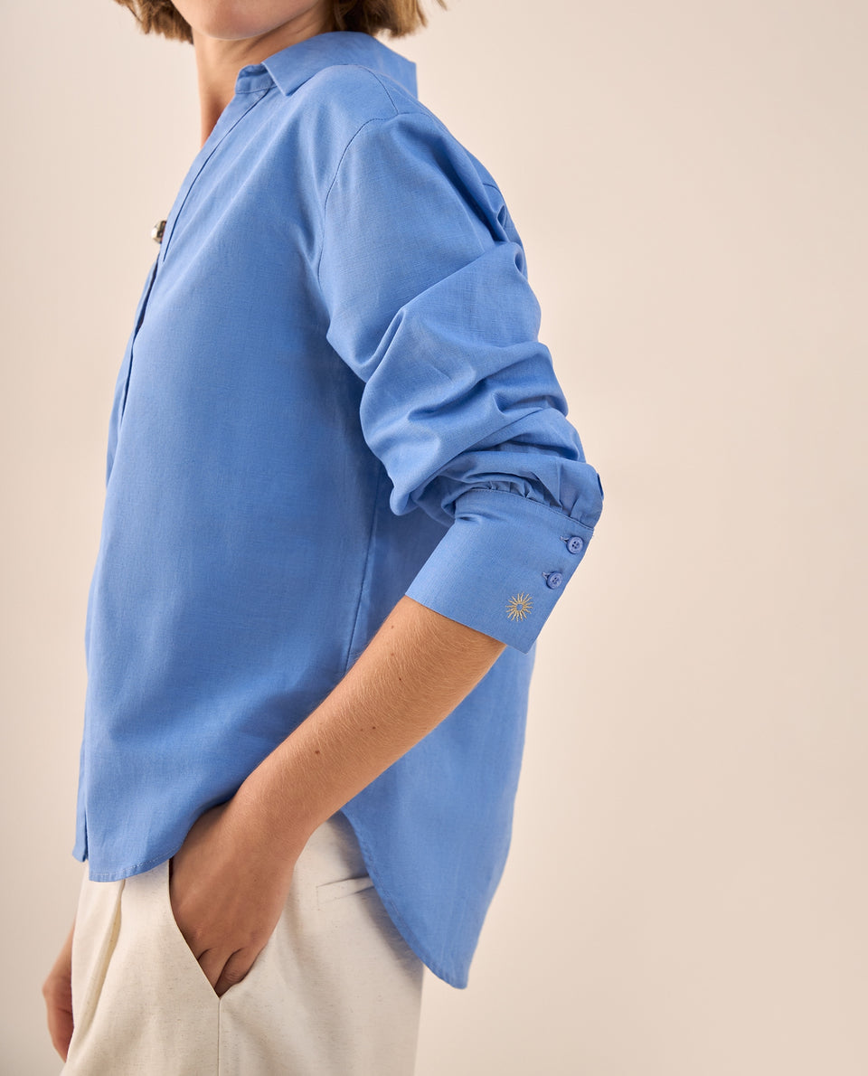 Camisa Azul con Bordados Dorados en Puños - Azul 34_619G008_AZU173936_3