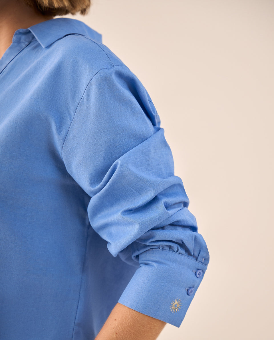 Camisa Azul con Bordados Dorados en Puños - Azul 34_619G008_AZU173936_4