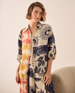 Camisa Patchwork Multicolor con Diseño Artístico - Blanco