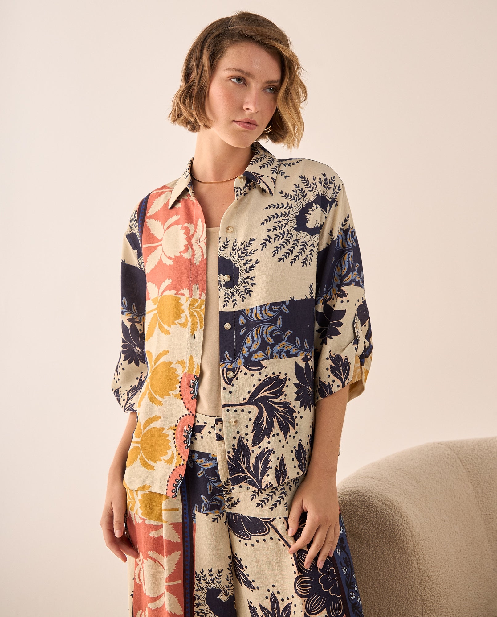 Camisa Patchwork Multicolor con Diseño Artístico - Blanco 34_619G010_BLA110601_5
