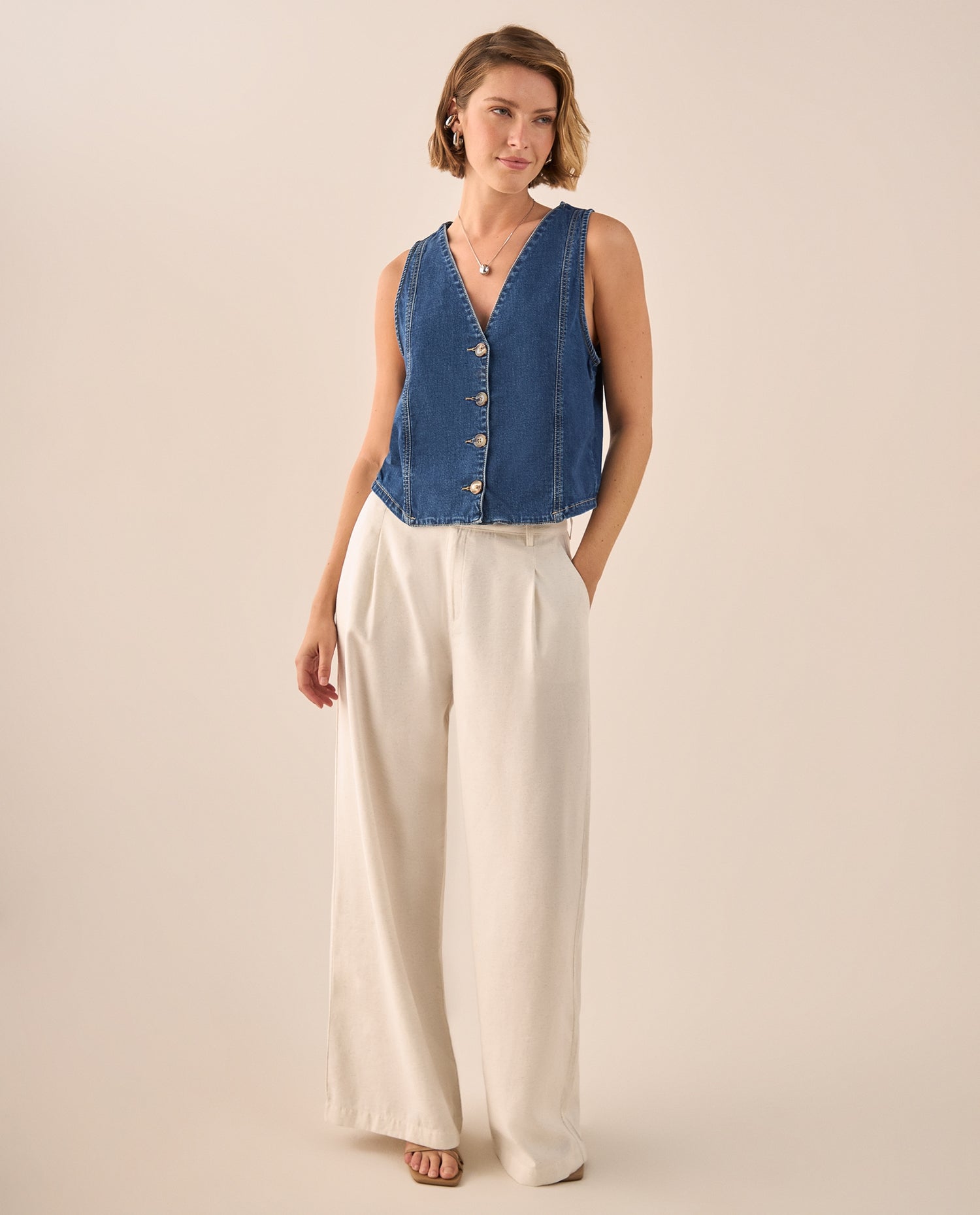 Chaleco Denim con Botones de Madera Natural - Azul