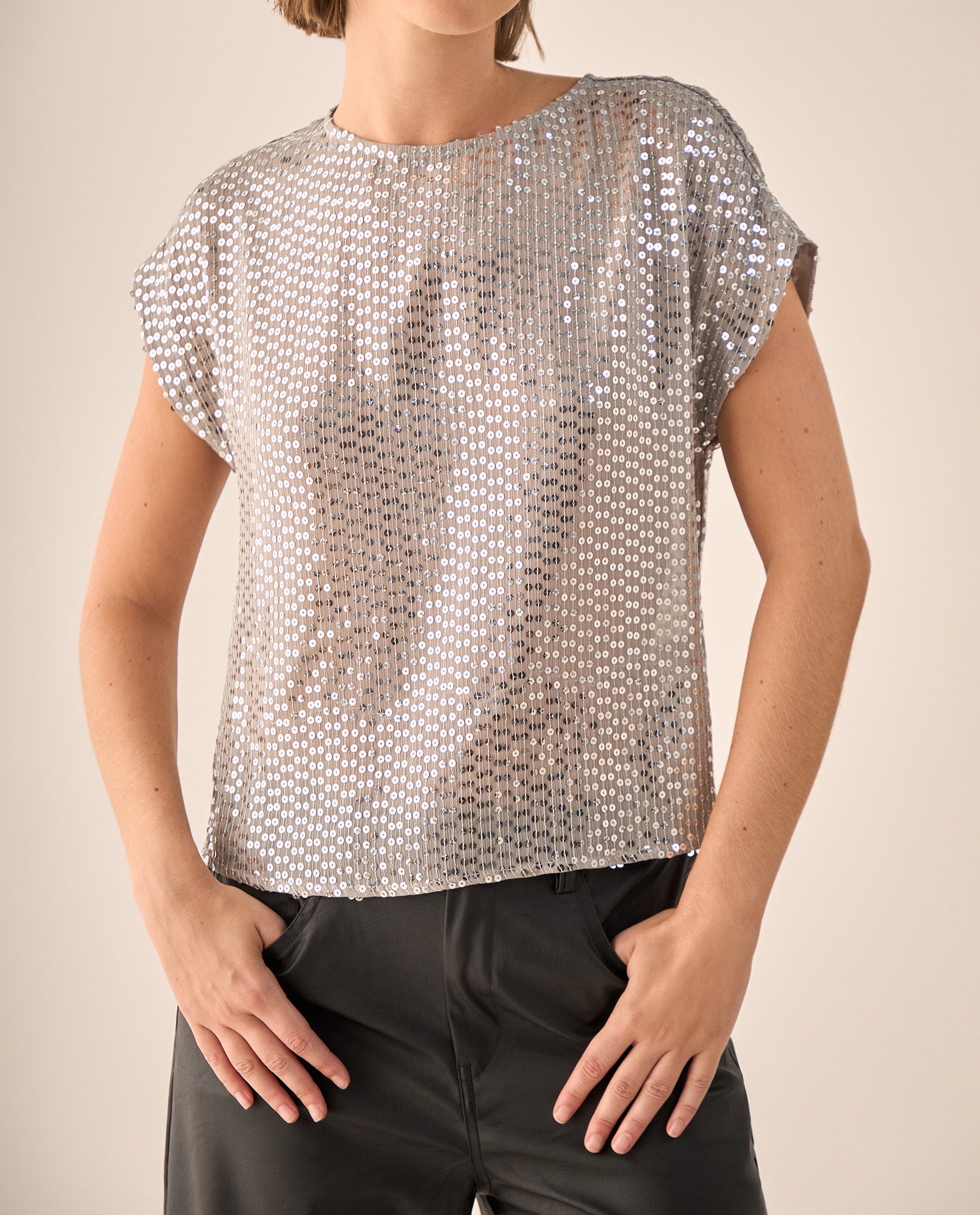 Camisa Gris con Lentejuelas Plateadas - Gris 34_619G032_GRI163802_5