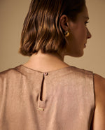 Camisa Sin Mangas con Detalle Posterior - Café