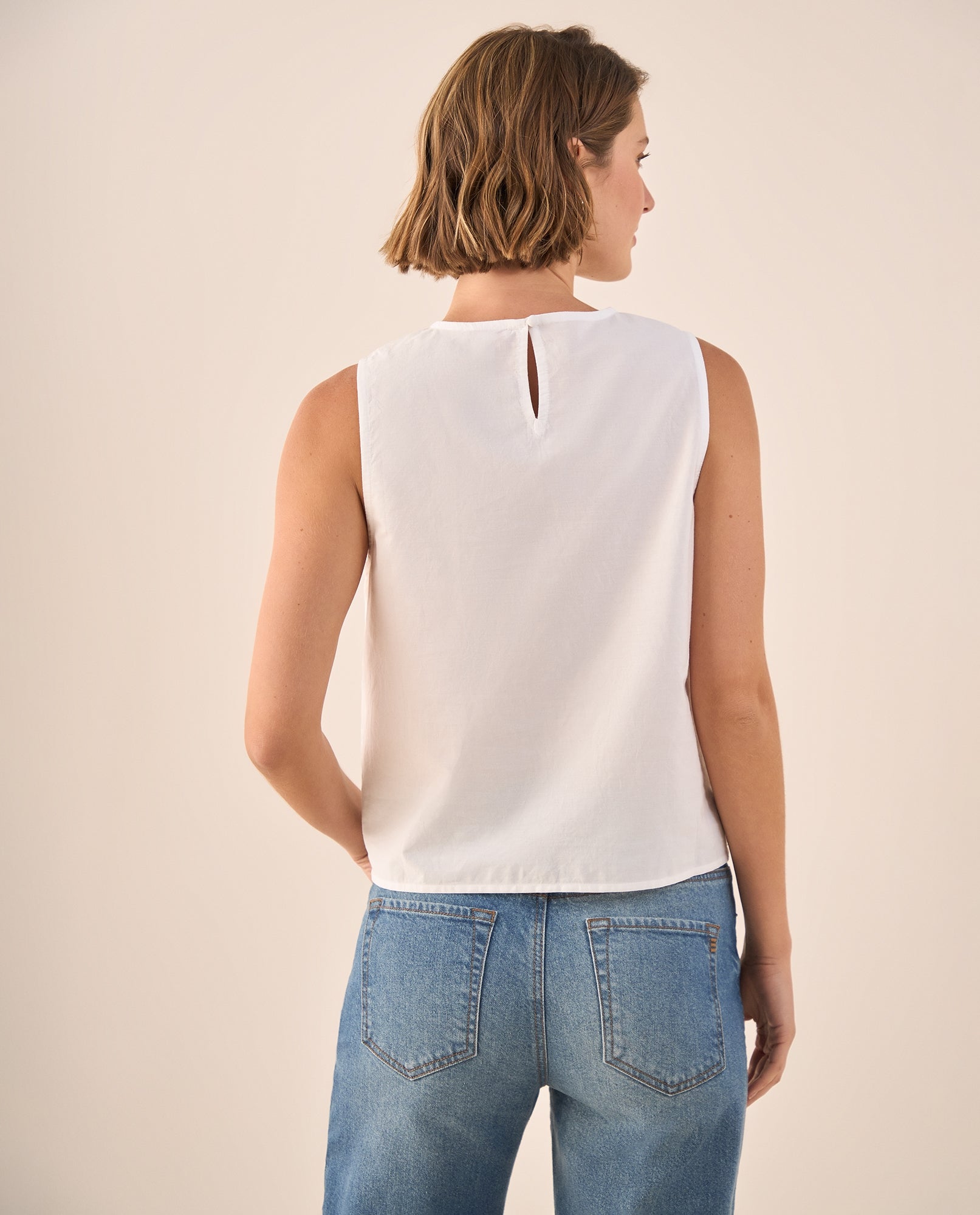 Blusa Blanca con Bordados Florales Artesanales - Crudo 34_619G200_CRU110105_4