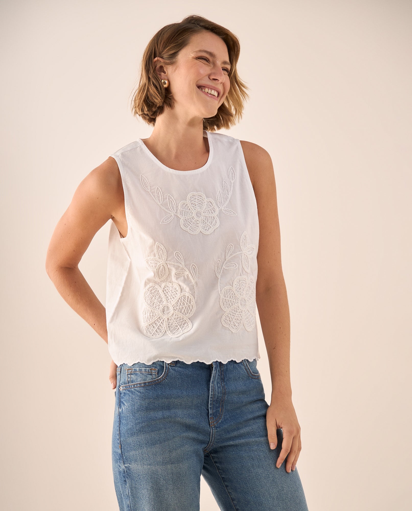 Blusa Blanca con Bordados Florales Artesanales - Crudo 34_619G200_CRU110105_6