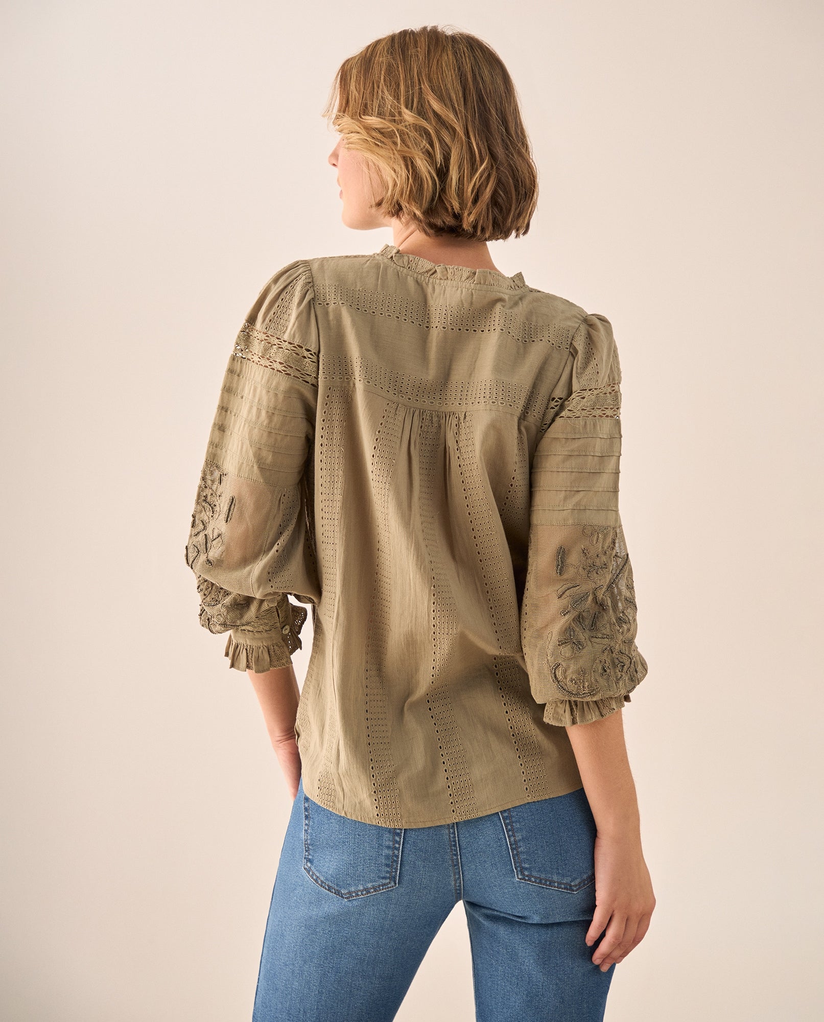 Camisa Verde con Bordados Florales - Verde 34_619G213_VER170208_6