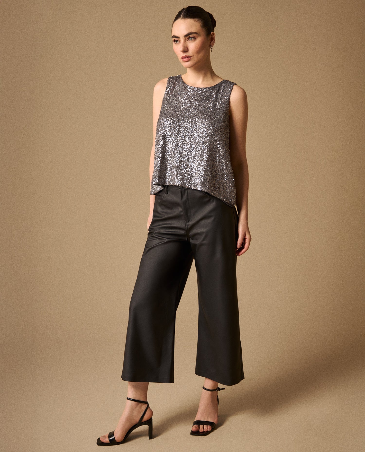 Blusa Lentejuelas Gris Plateado Sin Mangas - Gris