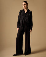 Camisa Negra con Bordados de Lentejuelas - Negro