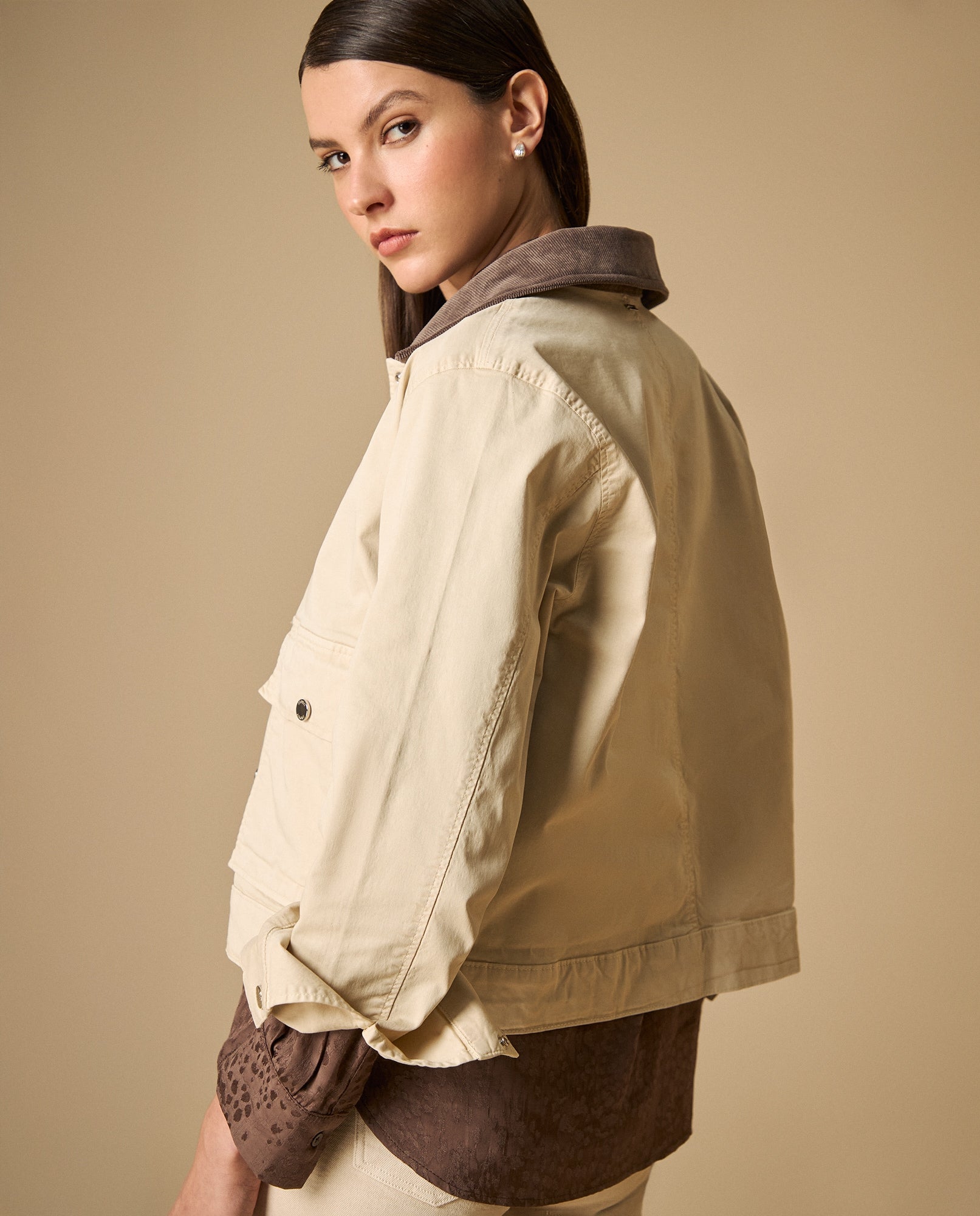 Chaqueta de largo medio en algodón con elastano - Blanco 34_621H001_BLA110601_5