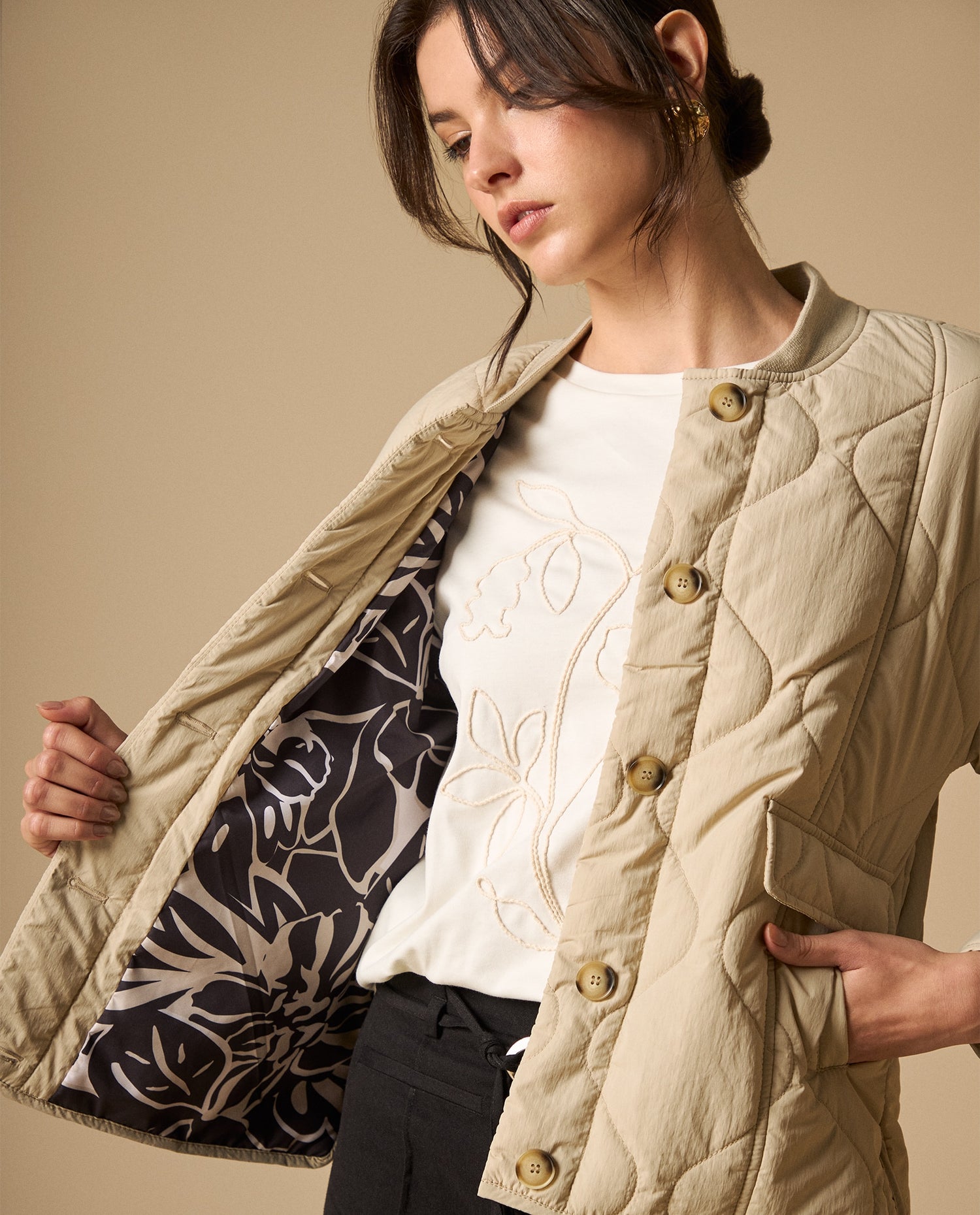 Chaqueta acolchada silueta abullonada - Beige