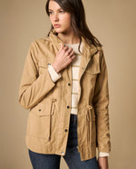 Chaqueta corta estampada con capucha ajustable - Café