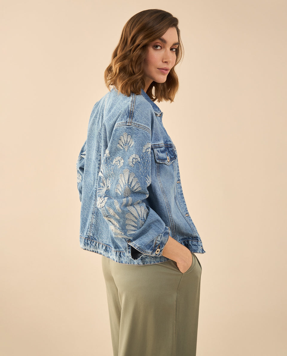 Chaqueta en denim tono medio para mujer - Azul 34_622G100_AZU174015_4