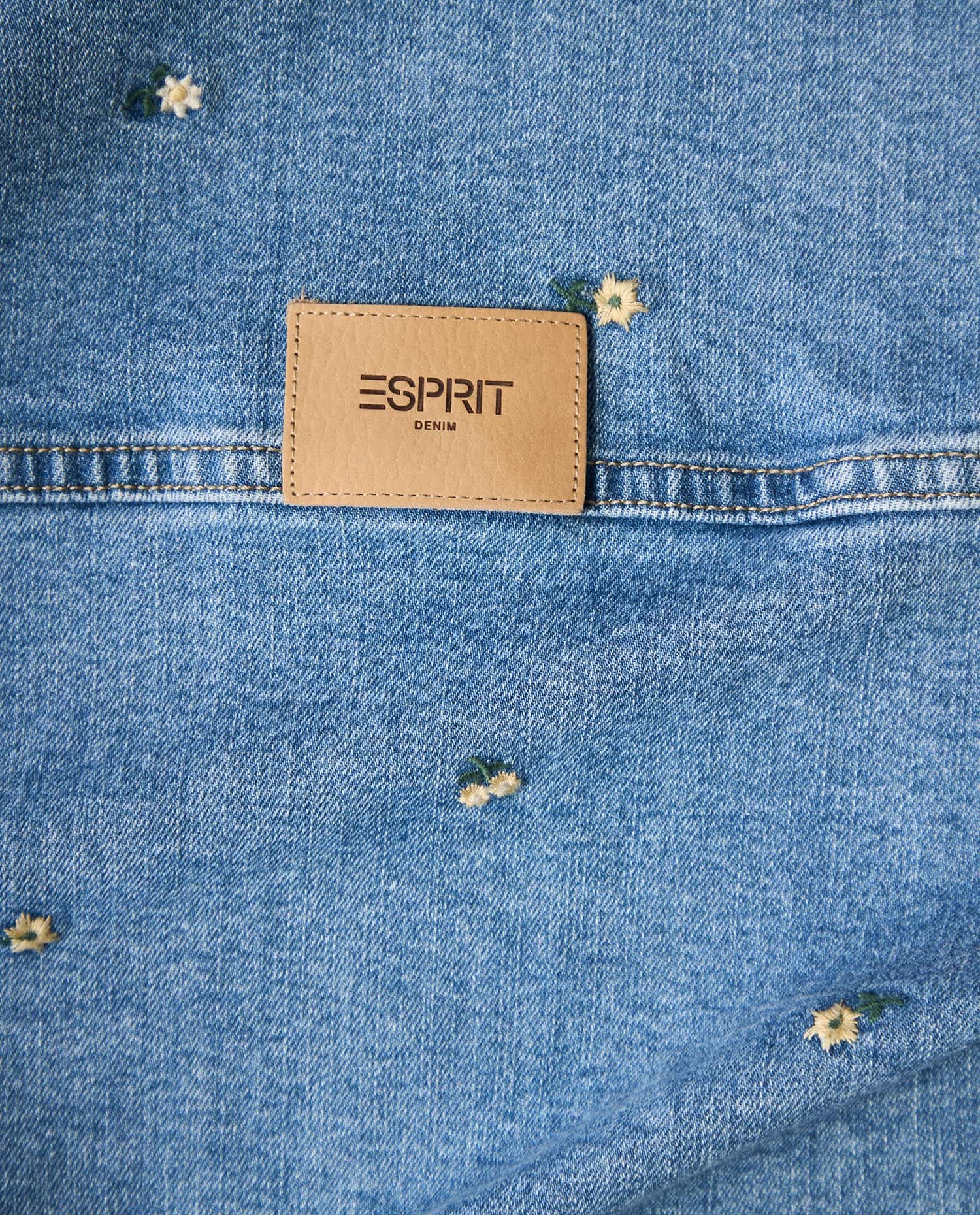 Chaqueta denim con bordado floral - Azul