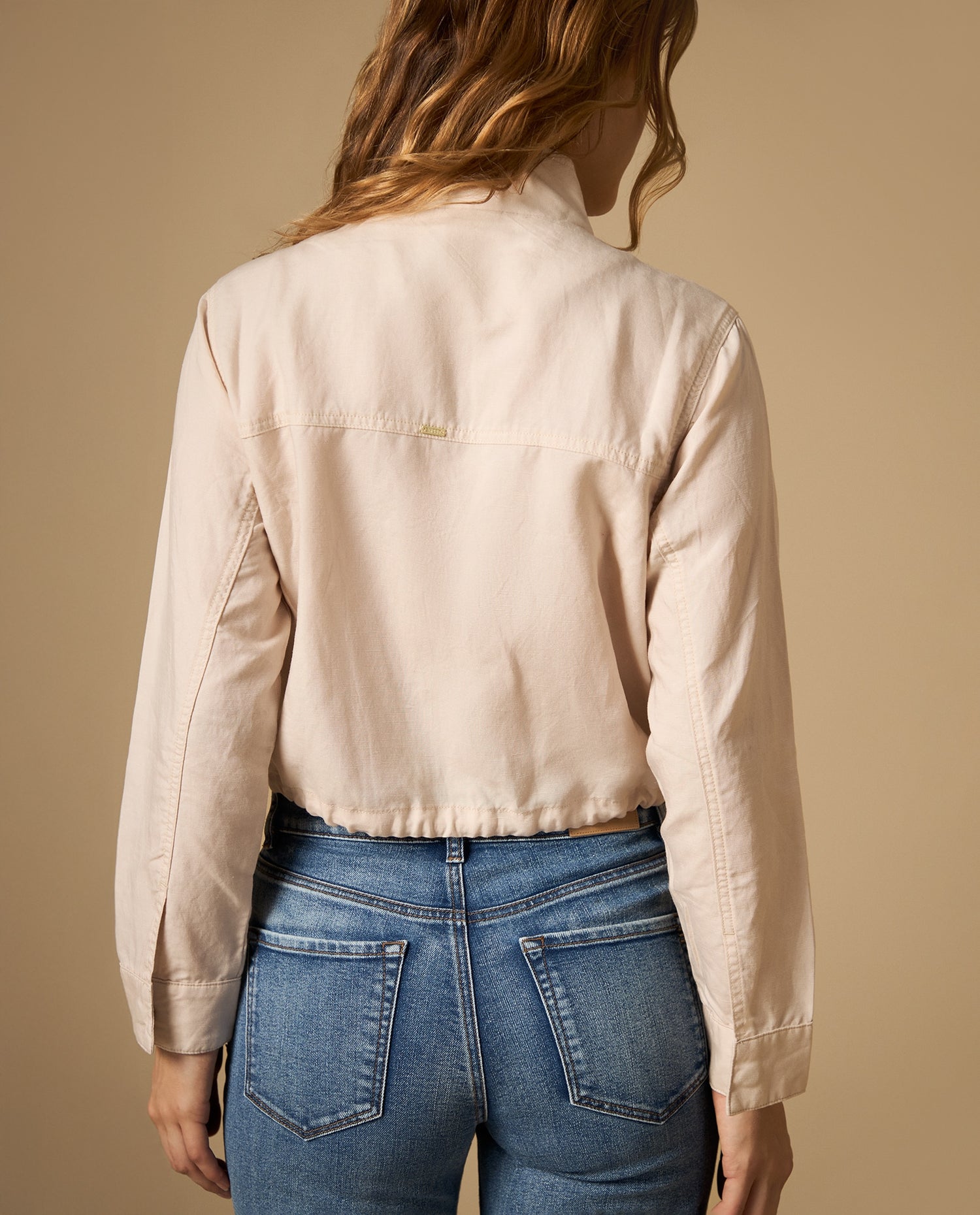 Chaqueta bomber ligera con bolsillos frontales - Crudo