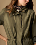 Chaqueta con ajuste en cintura y largo medio - Verde