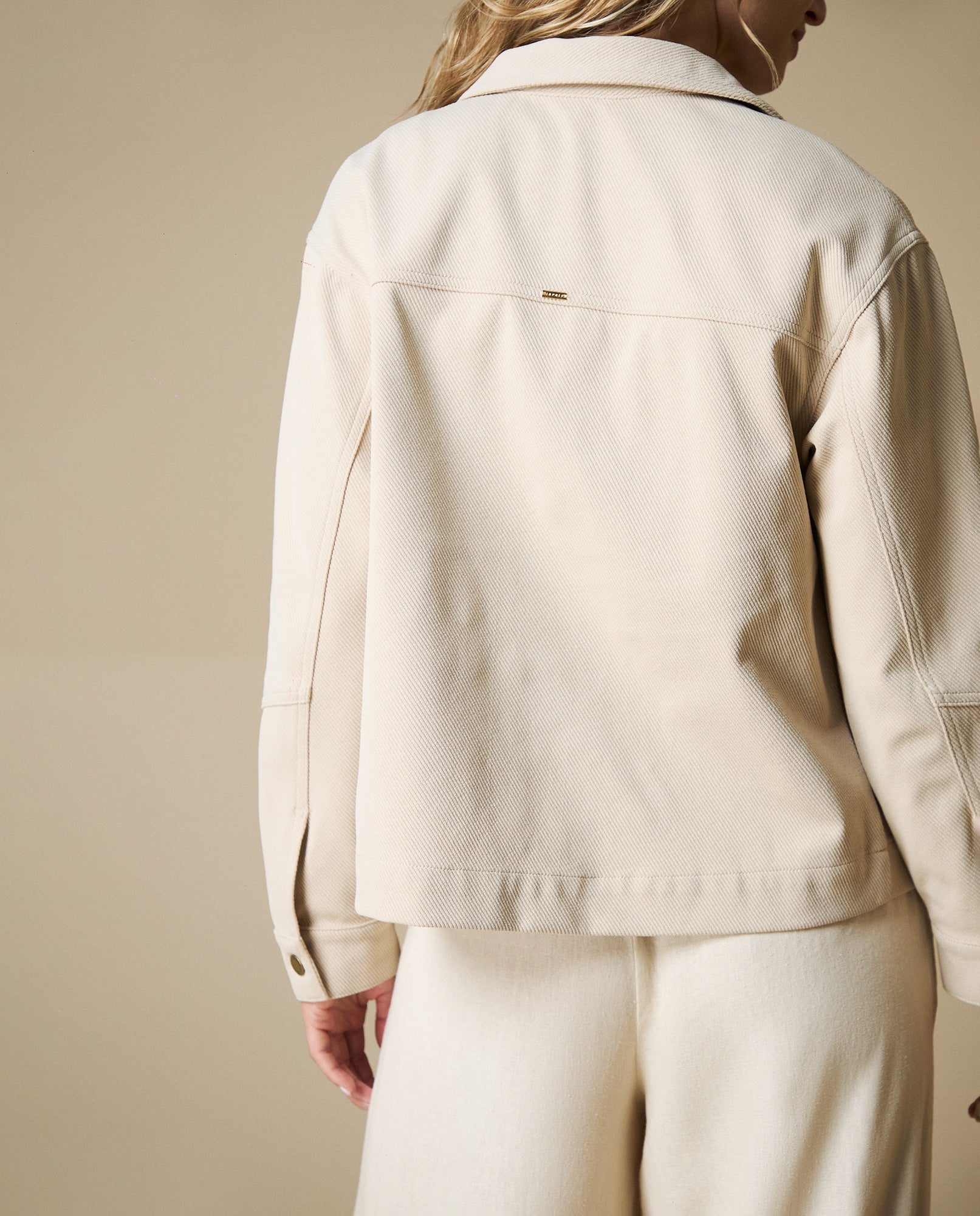 Chaqueta larga estructurada beige - Beige 34_623H009_BEI161105_6