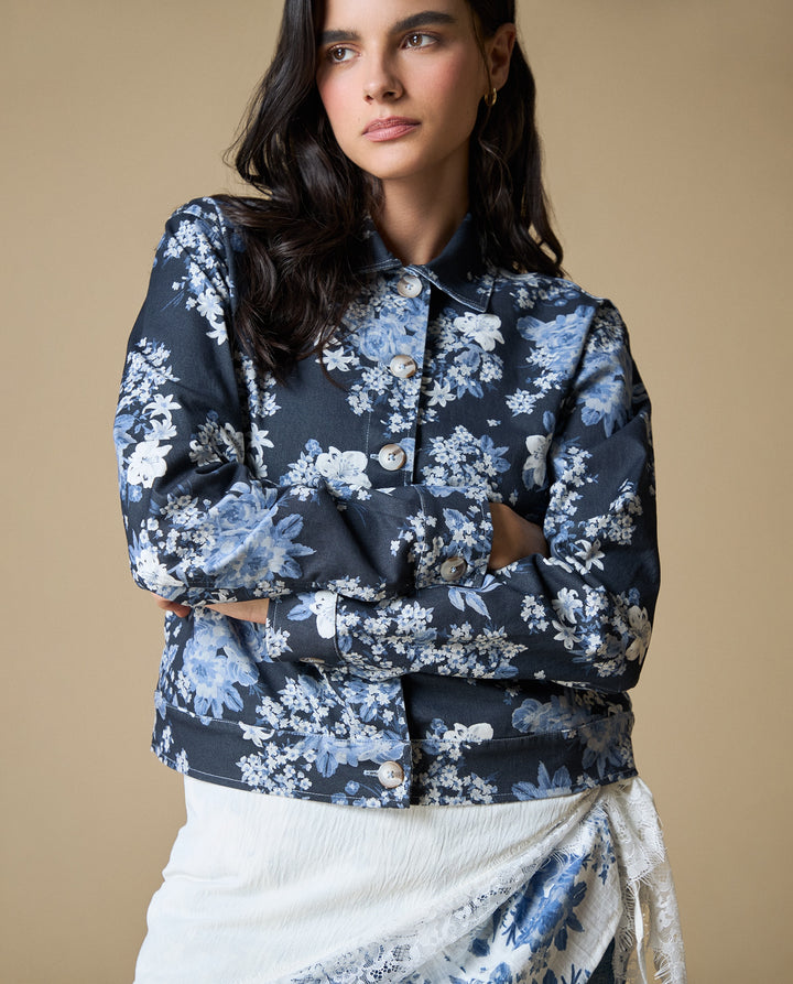 Chaqueta floral azul y blanca - Azul 34_623H014_AZU193937_0
