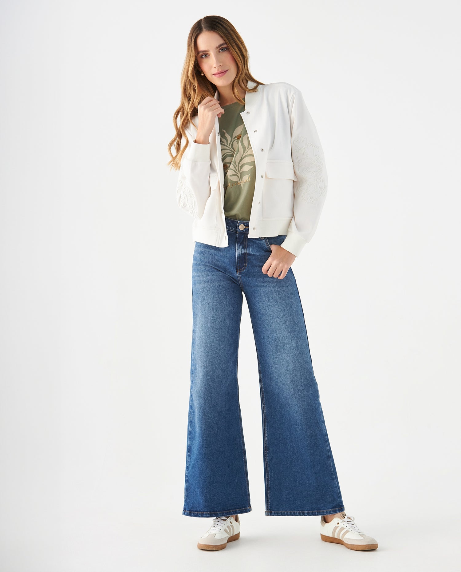 Chaqueta con bordados en manga para mujer - Crudo