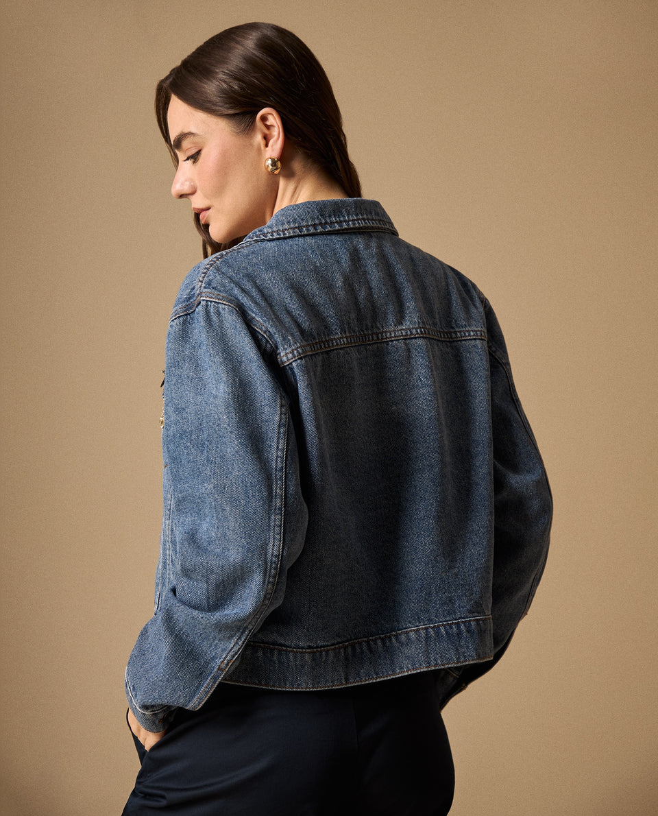 Chaqueta Denim Azul con Broche Dorado - Azul 34_629G028_AZU174027_5