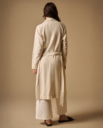Chaqueta Larga con Cinturón Blanco Celaje - Blanco