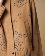 Chaqueta recta bordada manga larga - Cocoa 34_629H212_COC181020_4