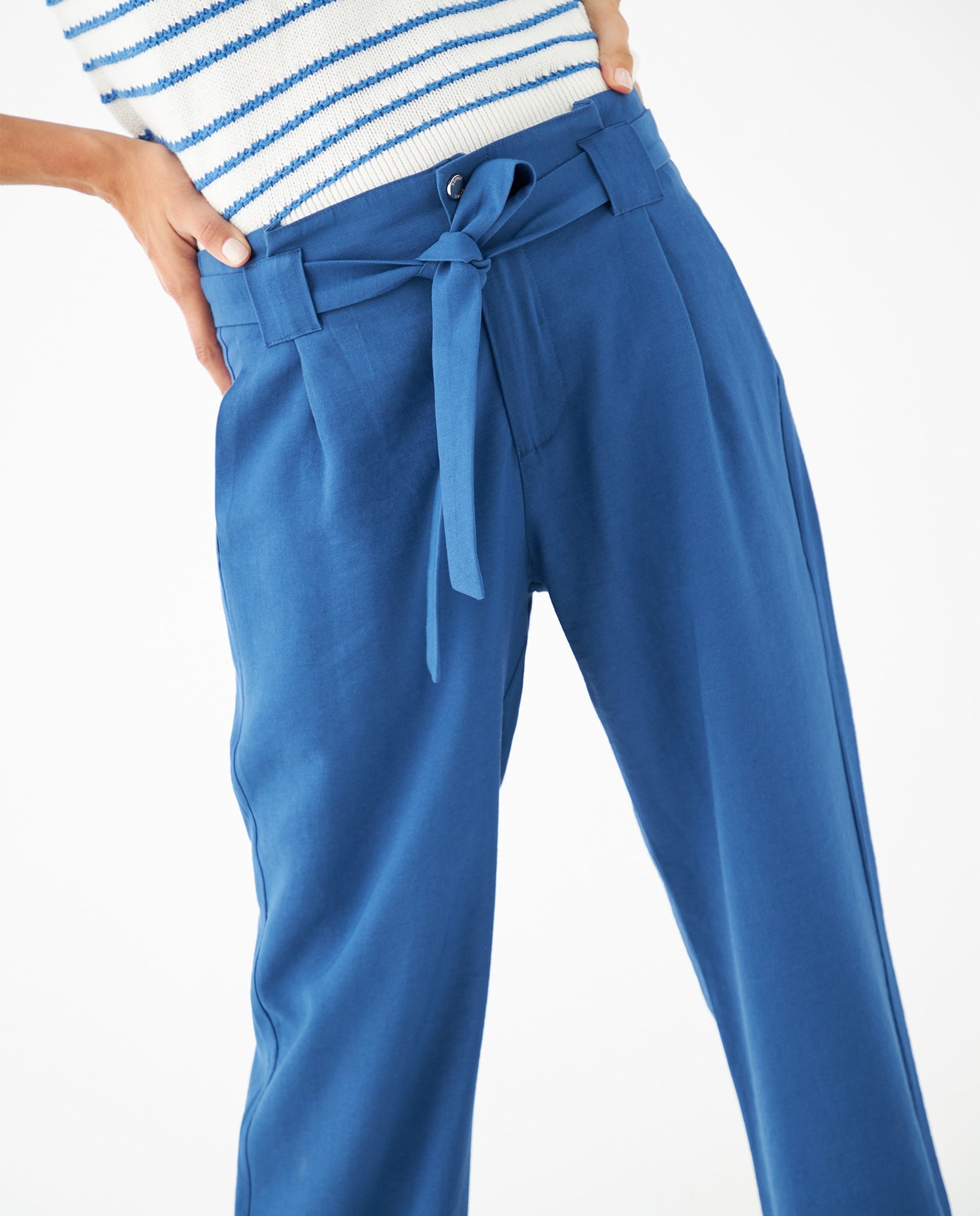 Pantalón con cinturón para mujer - Azul