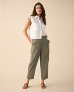 Pantalón clásico con bolsillos de ribete para mujer - Verde