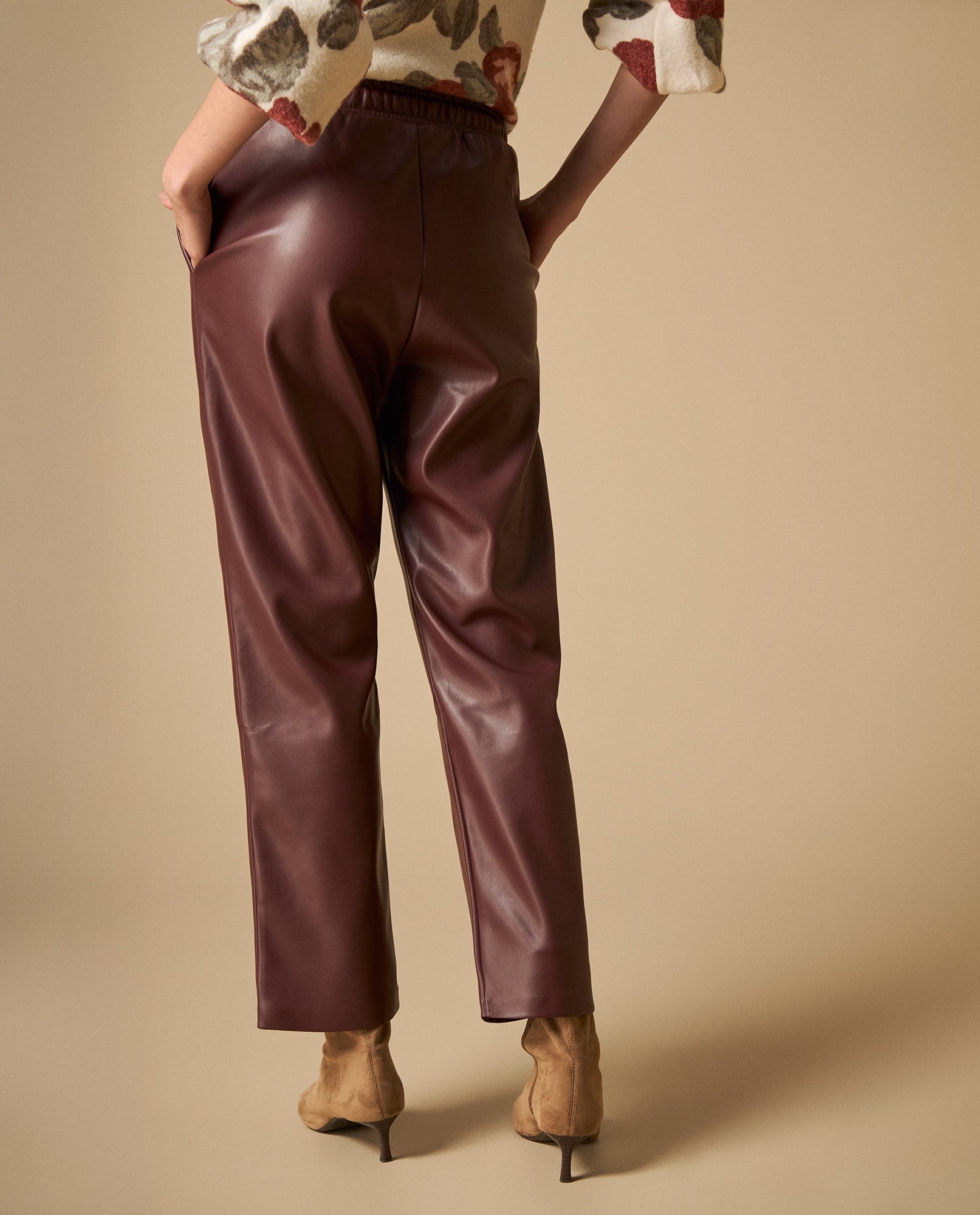 Pantalón jogger tobillero con cordón ajustable - Morado 34_631H001_MOR191619_5