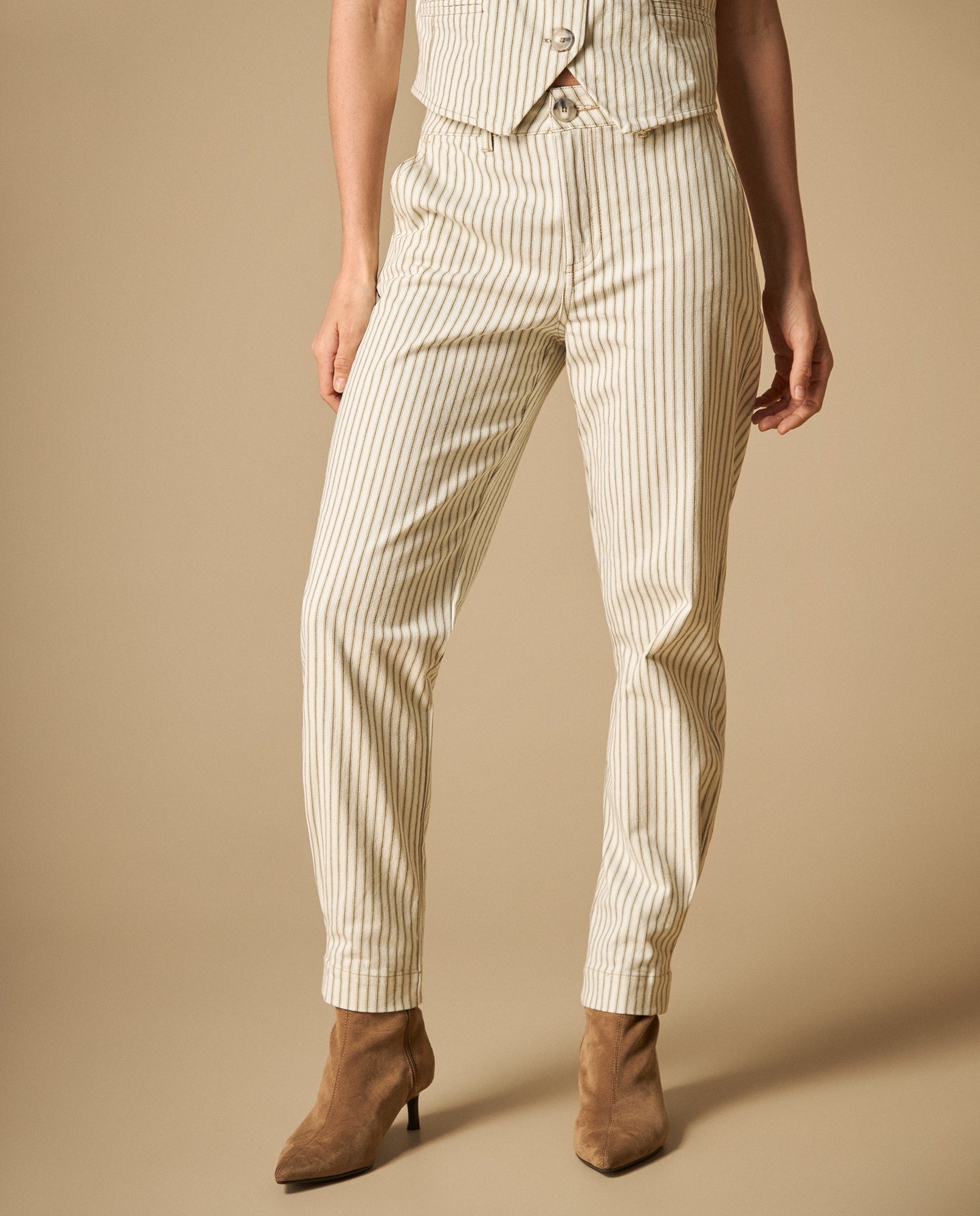 Pantalón largo fit relajado de algodón - Blanco 34_631H012_BLA114202_3