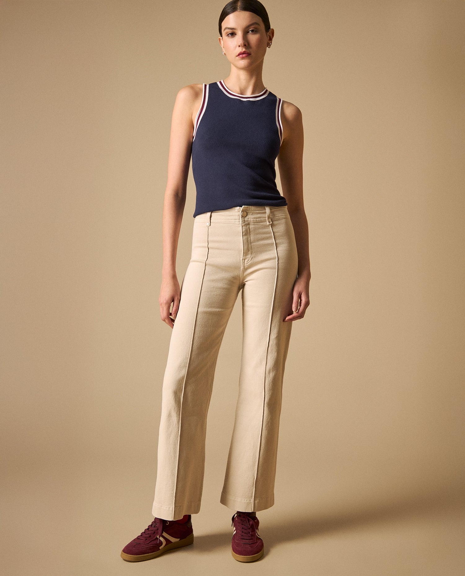Pantalón relajado pierna amplia con costuras frontales - Crudo