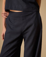Pantalón de pierna ancha con tejido ligero - Azul