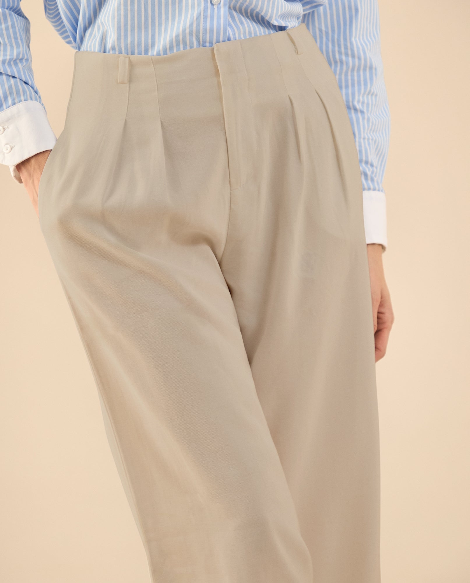 Pantalón de tono ultra oscuro para mujer - Beige 34_632G021_BEI151306_5