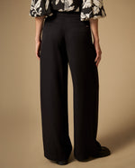 Pantalón palazzo tobillero de caída fluida - Negro