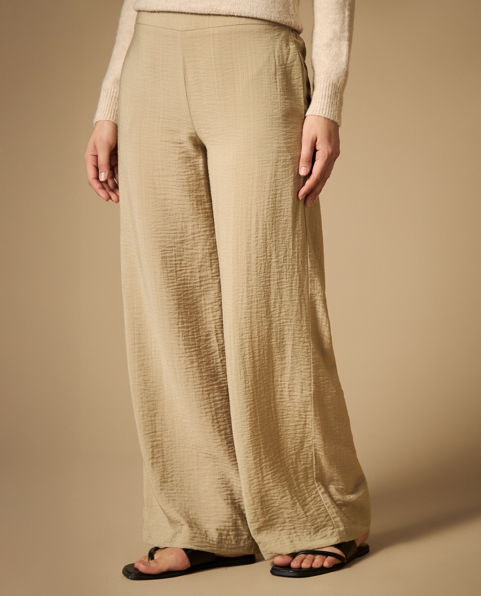 Pantalón silueta recta tejido fluido - Beige 34_632H019_BEI161110_0