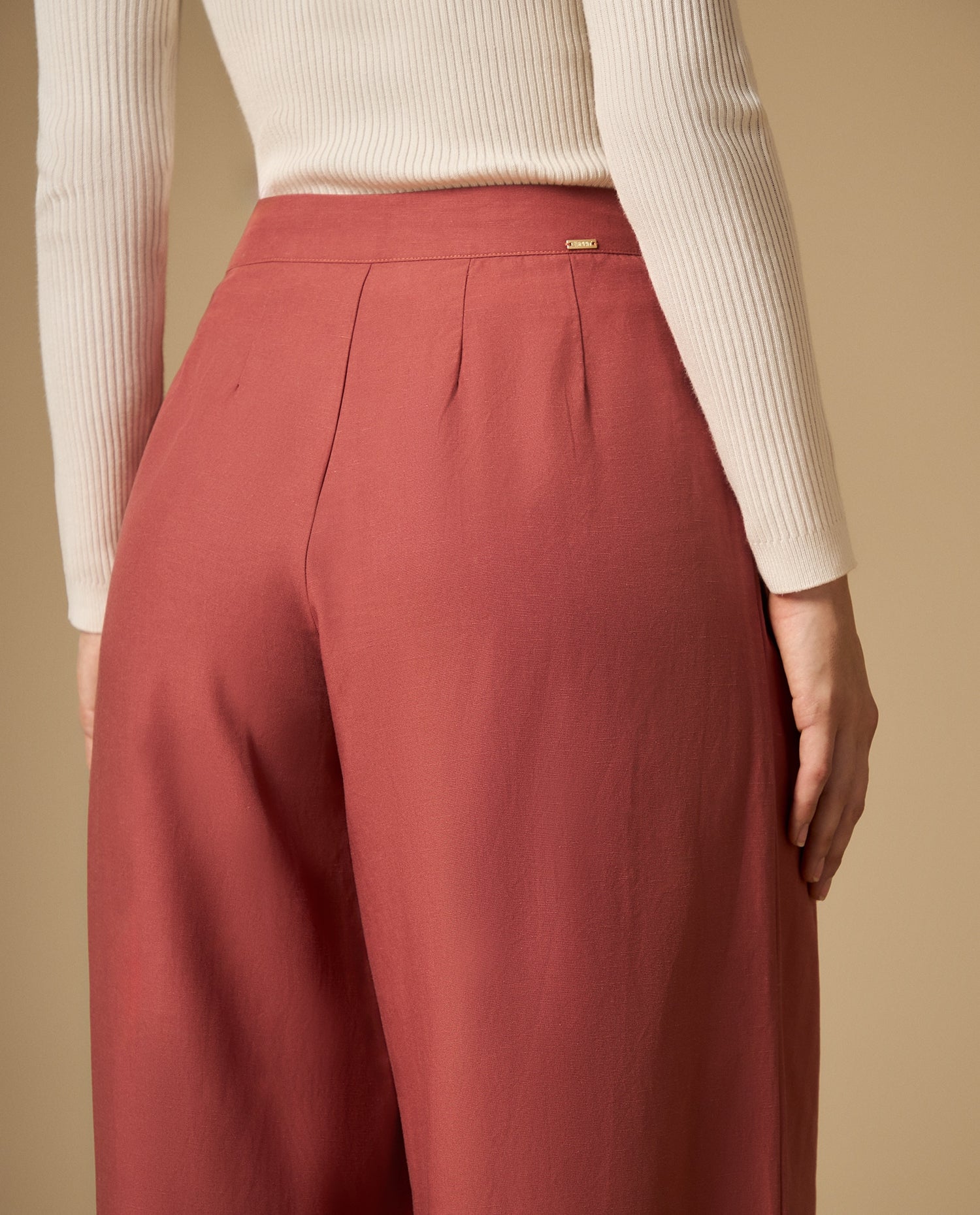 Pantalón chino con pinzas tiro alto pierna amplia - Rojo