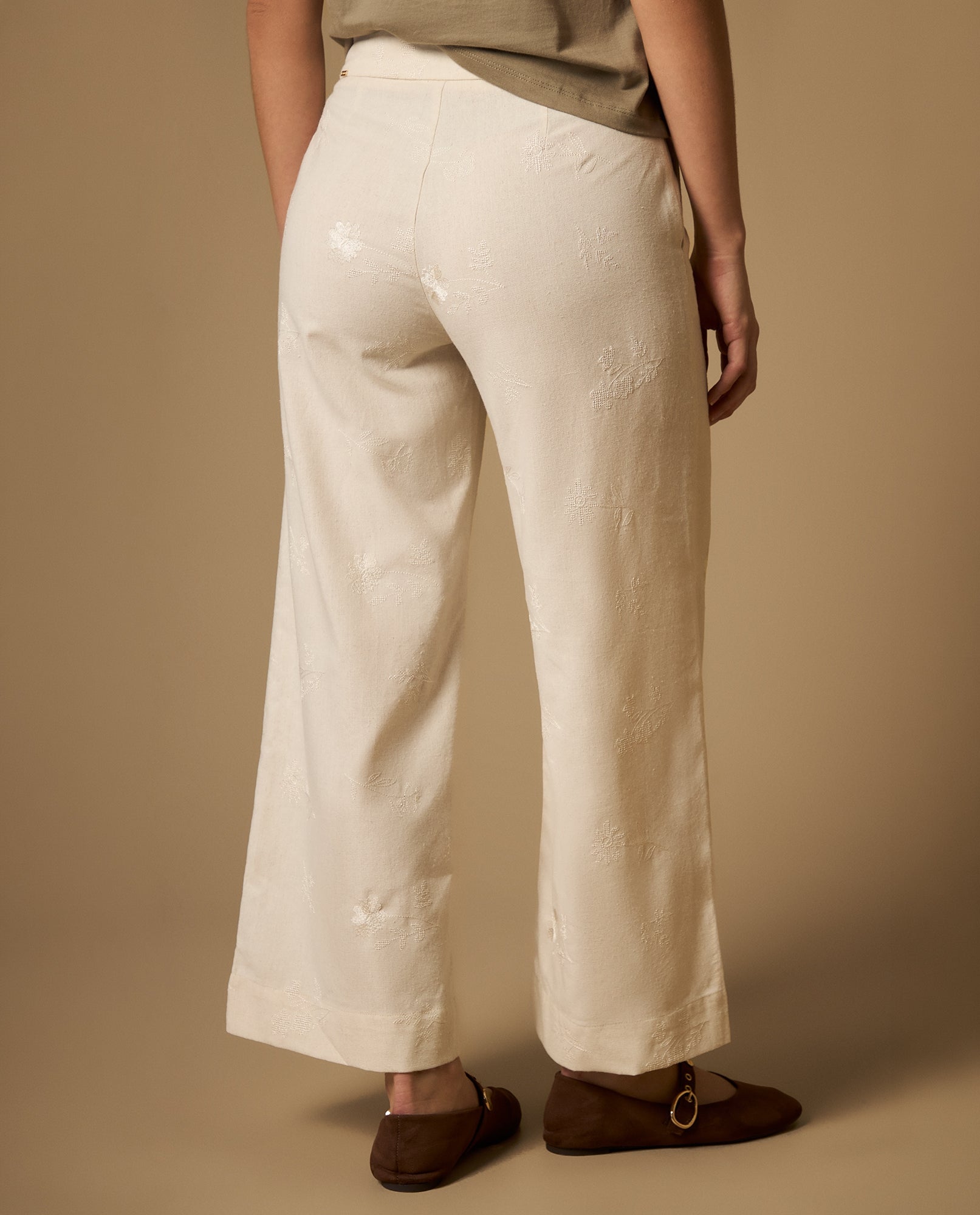 Pantalón culotte largo capri con mezcla de lino - Crudo 34_632H030_CRU114201_4