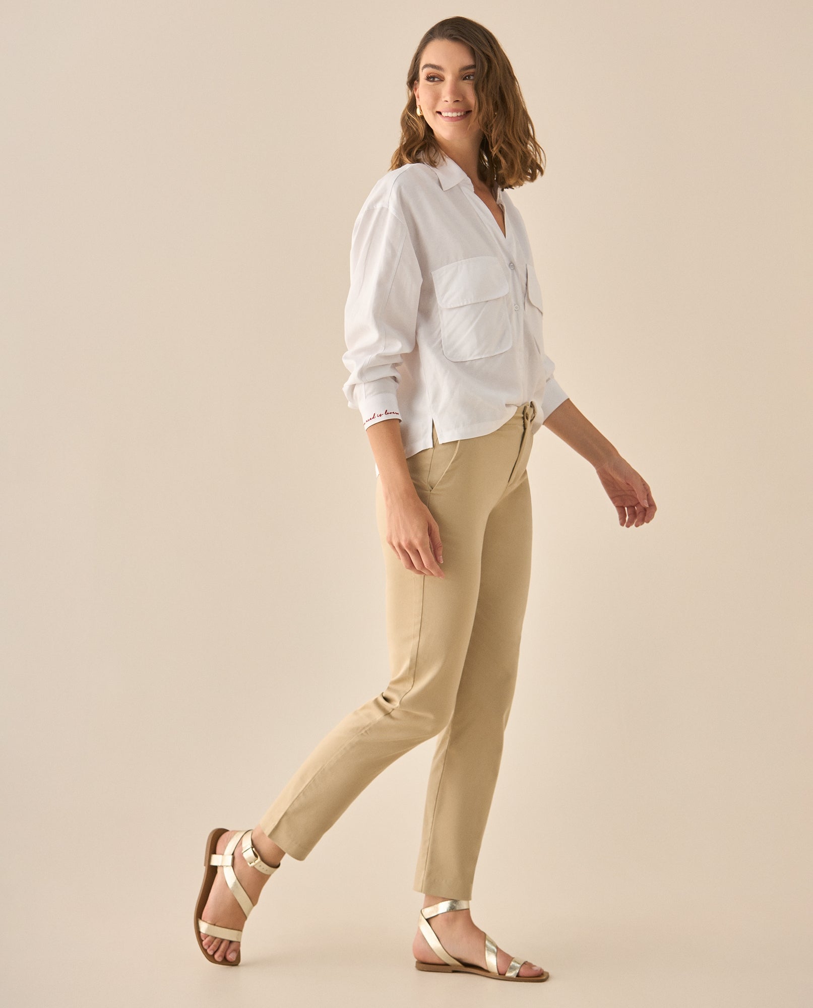 Pantalón clásico con bolsillos de ribete para mujer  - Café 34_633G010_CAF171044_0
