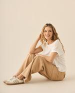 Pantalón tipo cargo para mujer - Beige