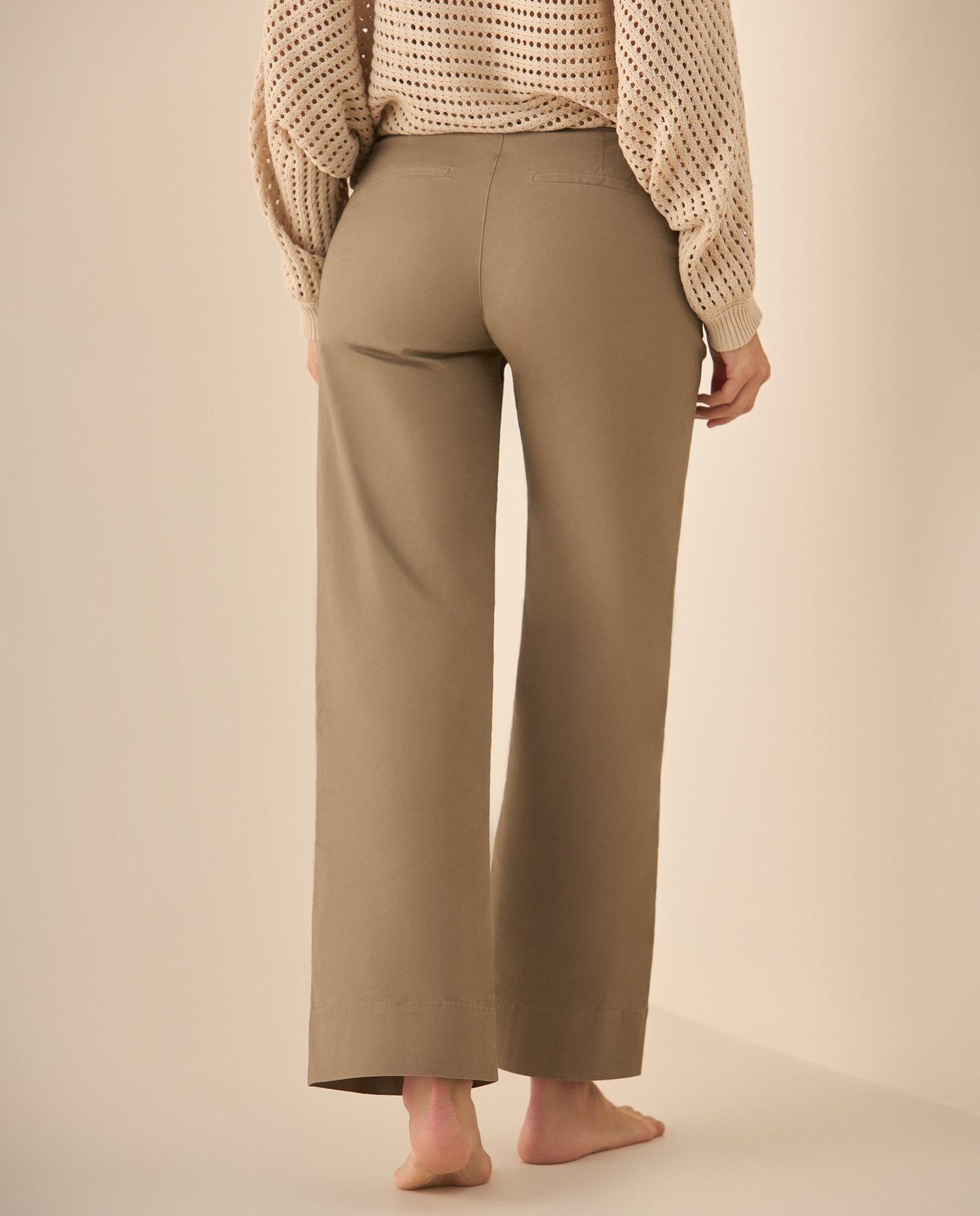 Pantalón clásico recto para mujer  - Beige