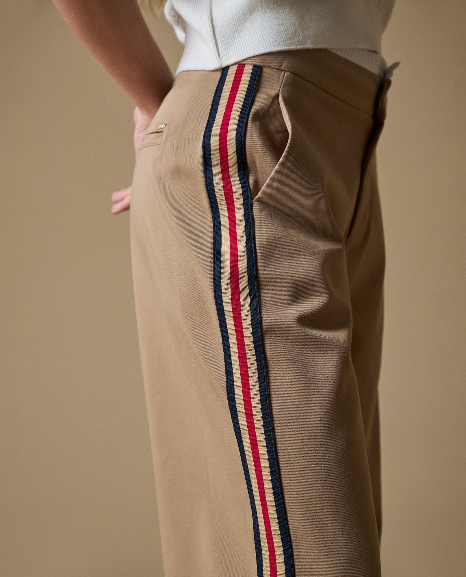 Pantalón Recto Tobillero - Cafe 34_633H004_CAF171038_4