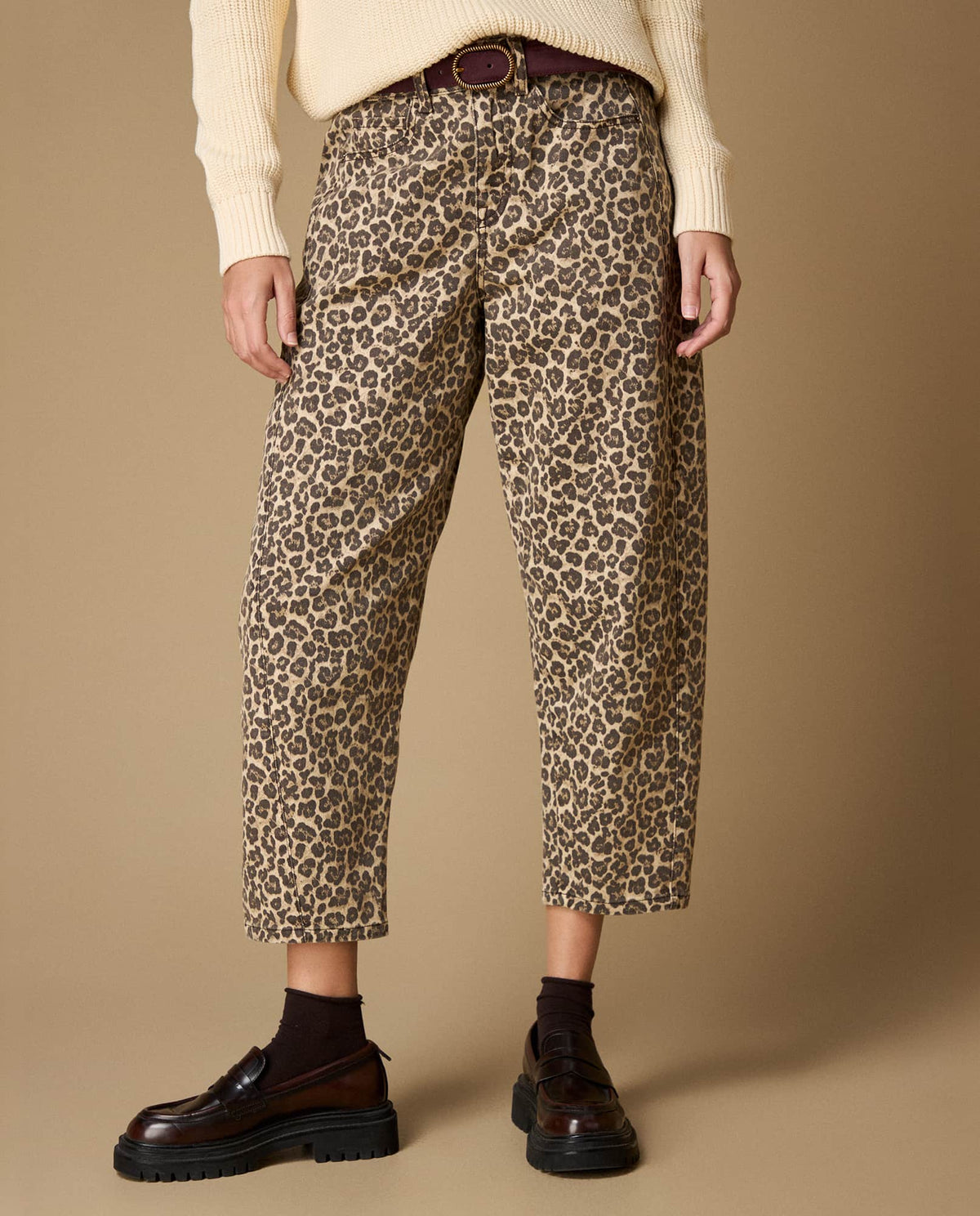 Pantalón Barrel Cropped Animal Print - Crudo 34_633H020_CRU110602_3