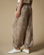 Pantalón estilo harén floral - Gris 34_633H025_GRI181110_6