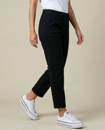 Pantalón straight leg con pliegue frontal y ruedo doblado - Azul