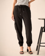 Pantalón Cargo con Cintura Elástica - Negro
