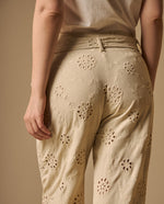 Pantalón Wide Leg con Bordados Eyelet - Crudo